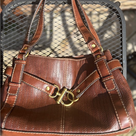 RELIC WOVEN BROWN FAUX LEATHER GOLD TONE HARDWARE VINTAGE SHOULDER PURSE BAG - Picture 1 of 14